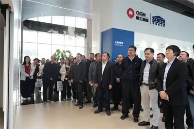 Četrti nacionalni tehnični odbor za standardizacijo gradbenih strojev in opreme o Quangong Co., Ltd.