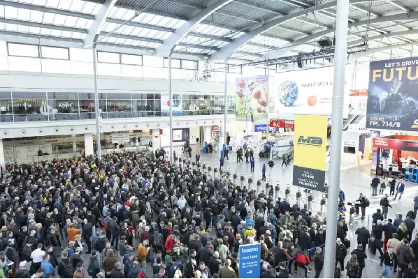 Bauma 2025 se je začela v Münchnu v Nemčiji | Quangong Machinery Co., Ltd. - Popolnoma avtomatska oprema Zenith ZN2000-2 predstavlja novo višino inteligentne proizvodnje